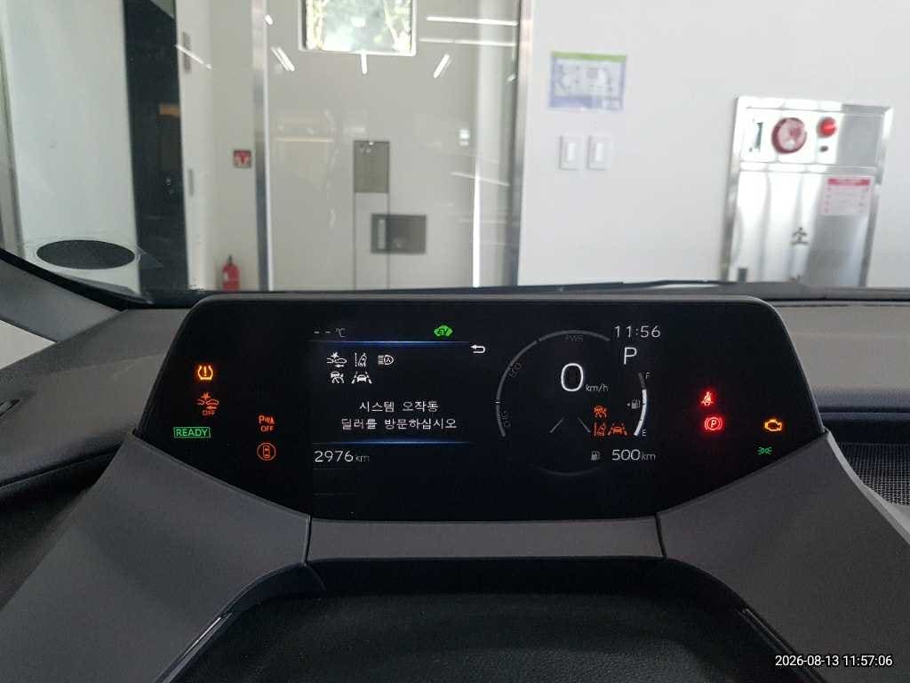2026 Toyota Prius 5th Gen 2.0 HEV (077926) pre-producted 4
