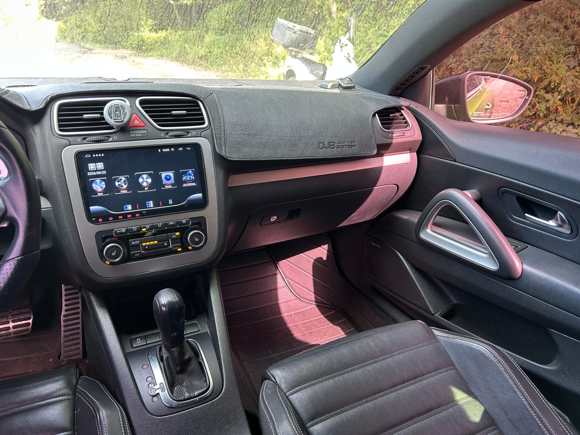 2012 Volkswagen Scirocco 2.0 TSIR-Line (S/N: 026809) 35