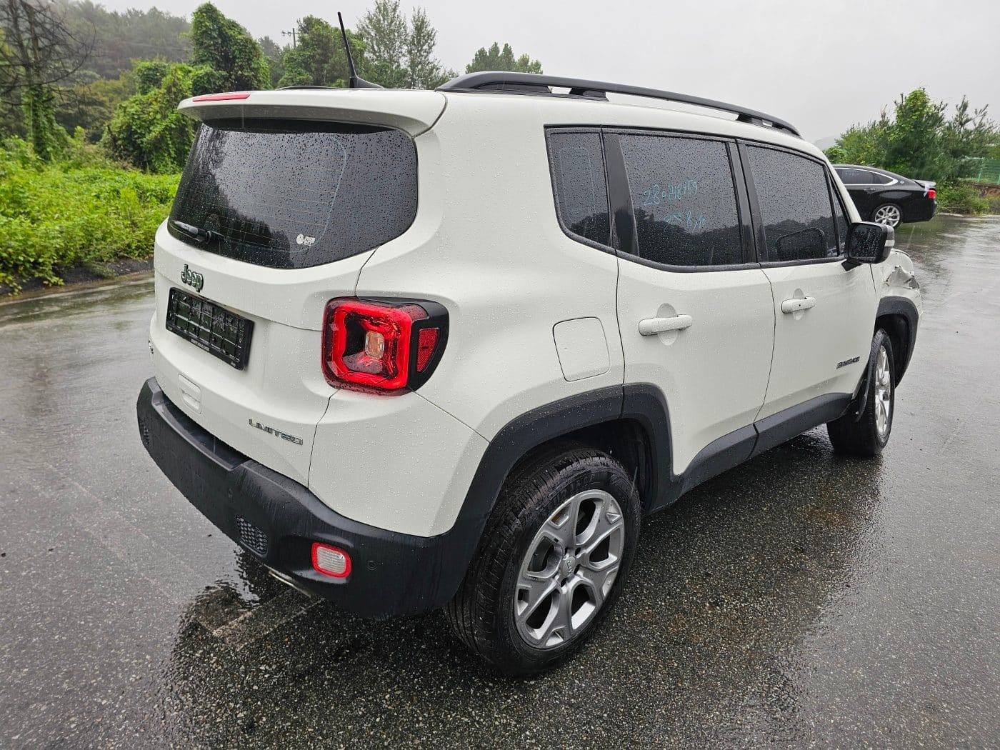 2021 Jeep Renegade 2.4 Limited AWD (S/N: N15713) 4