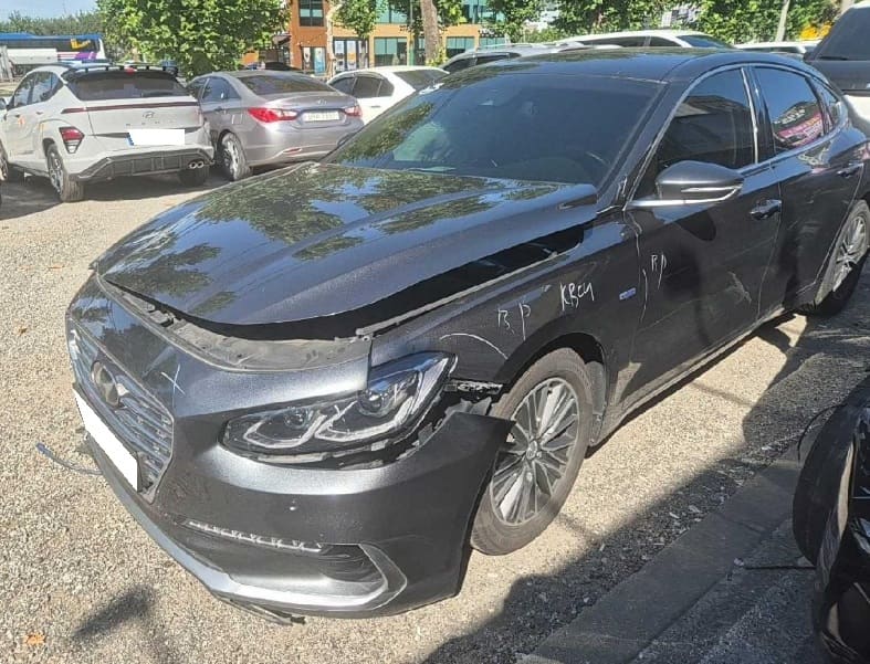 2019 Hyundai Grandeur IG Hybrid (S/N: 067771) [RB Auction]