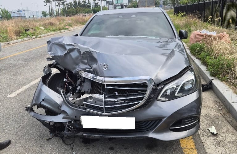 2016 Benz E-Class W212 E300 (315341) pre-producted