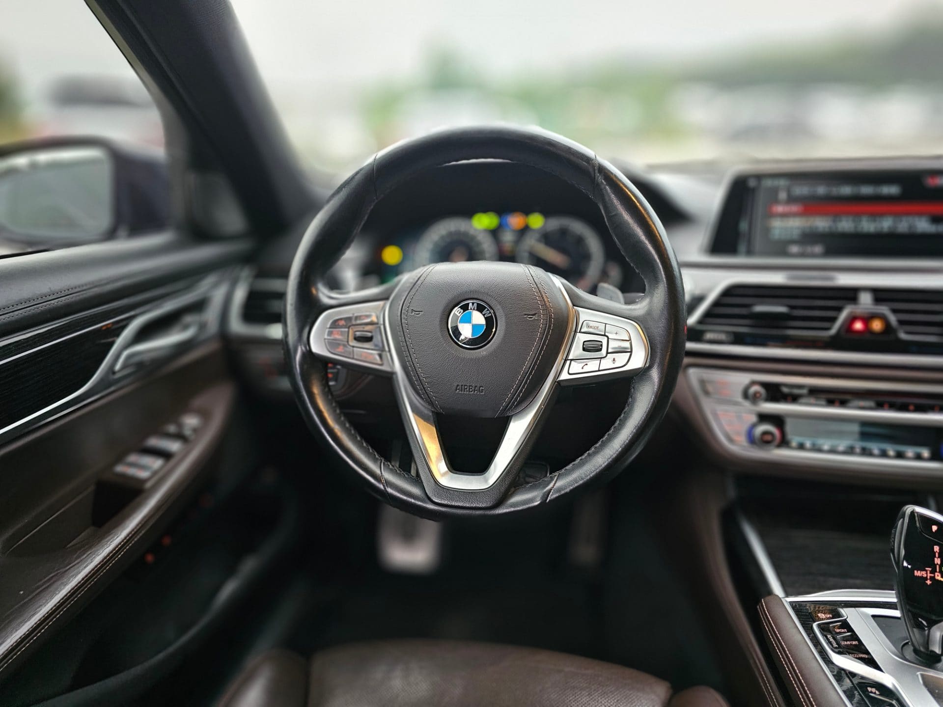 2018 BMW 7 Series (G11) 740d xDrive M Sport (S/N: 074042) 40
