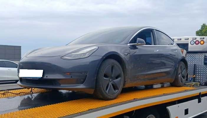 2020 Tesla Model 3 Standard Range Plus (733471) pre-producted 2