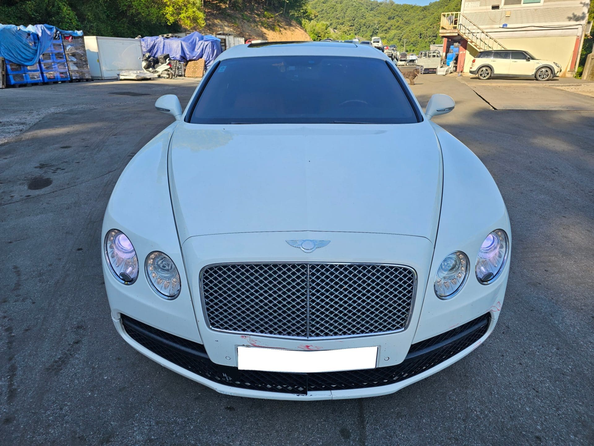 2016 Bentley Flying Spur 6.0 (S/N: 057561) 2