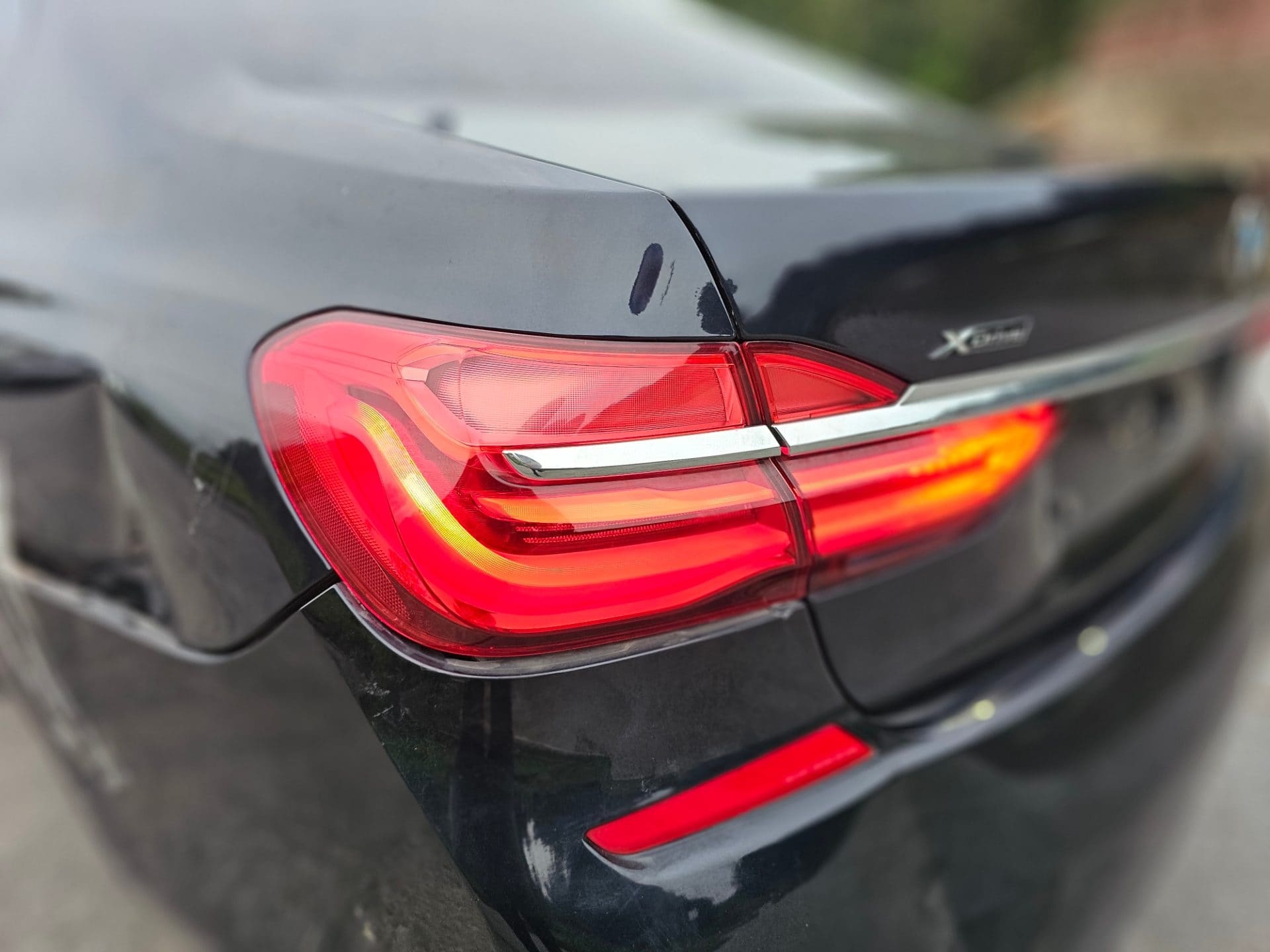 2018 BMW 7 Series (G11) 740d xDrive M Sport (S/N: 074042) 13