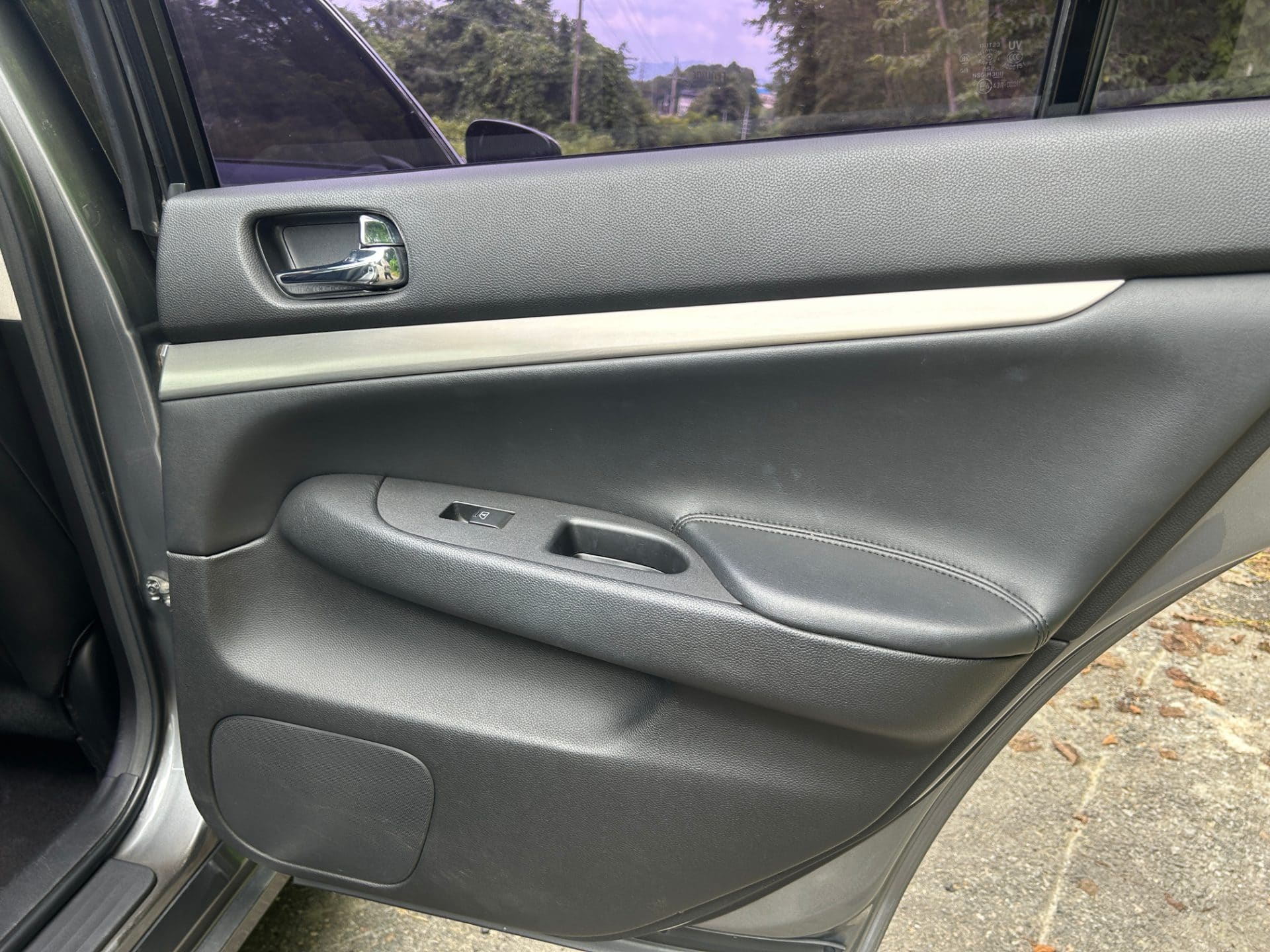 2010 Infiniti G37 Sedan S (S/N: 410967) 26
