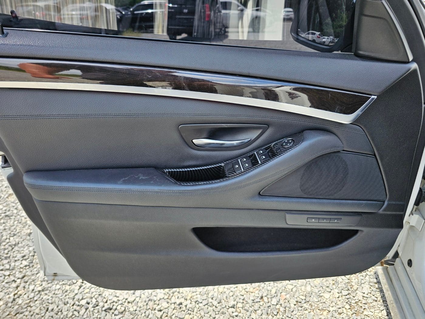 2013 BMW  5 Series (F10) 520d (S/N: Y57947) 34