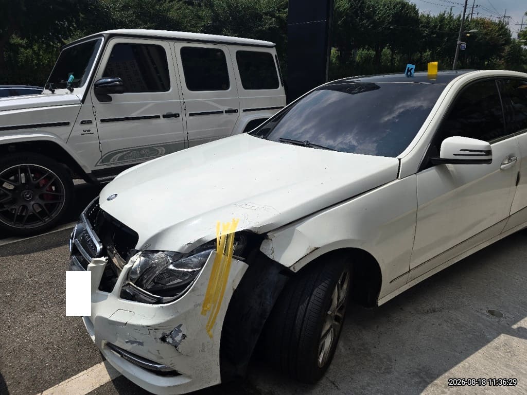 2013 Benz E-Class W212 E220 (755092) pre-producted 6