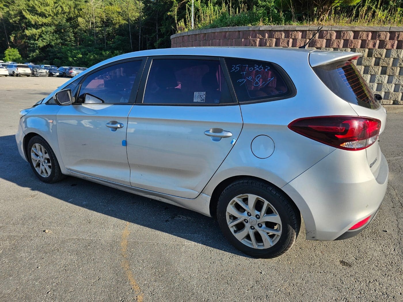 2017 Kia The New Carens 2.0 LPI (S/N: 166208) 6