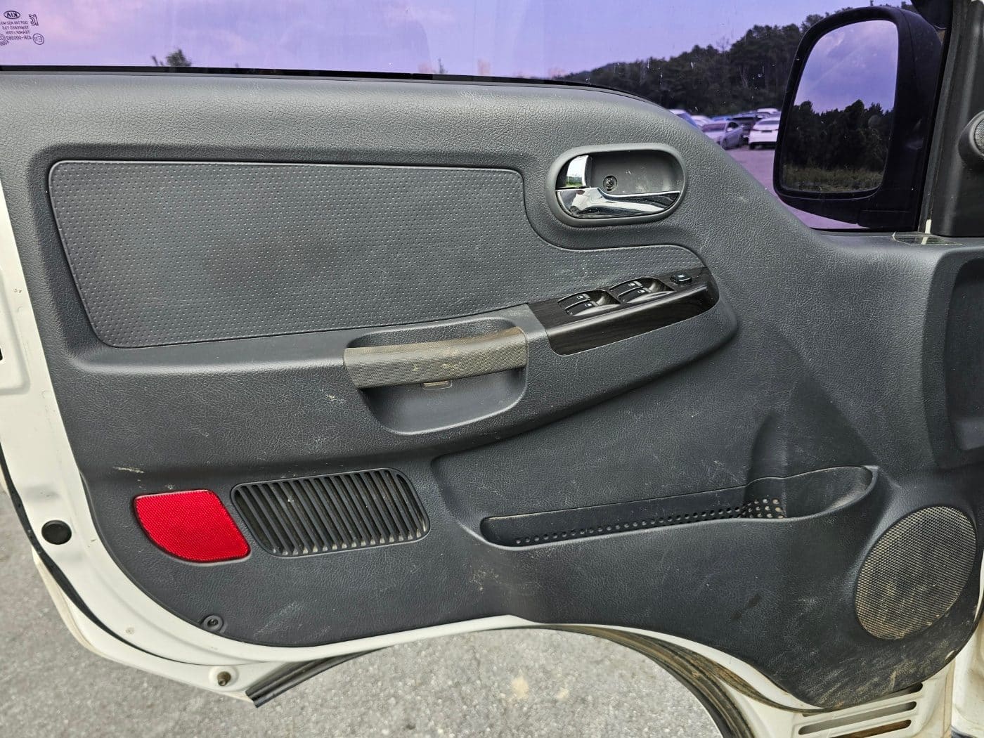 2019 Kia Bongo 3 4WD (S/N: 315829) 28