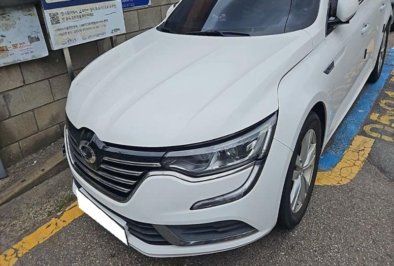 2017 Renault SM6 LPG 2.0 LPe (017975) pre-producted