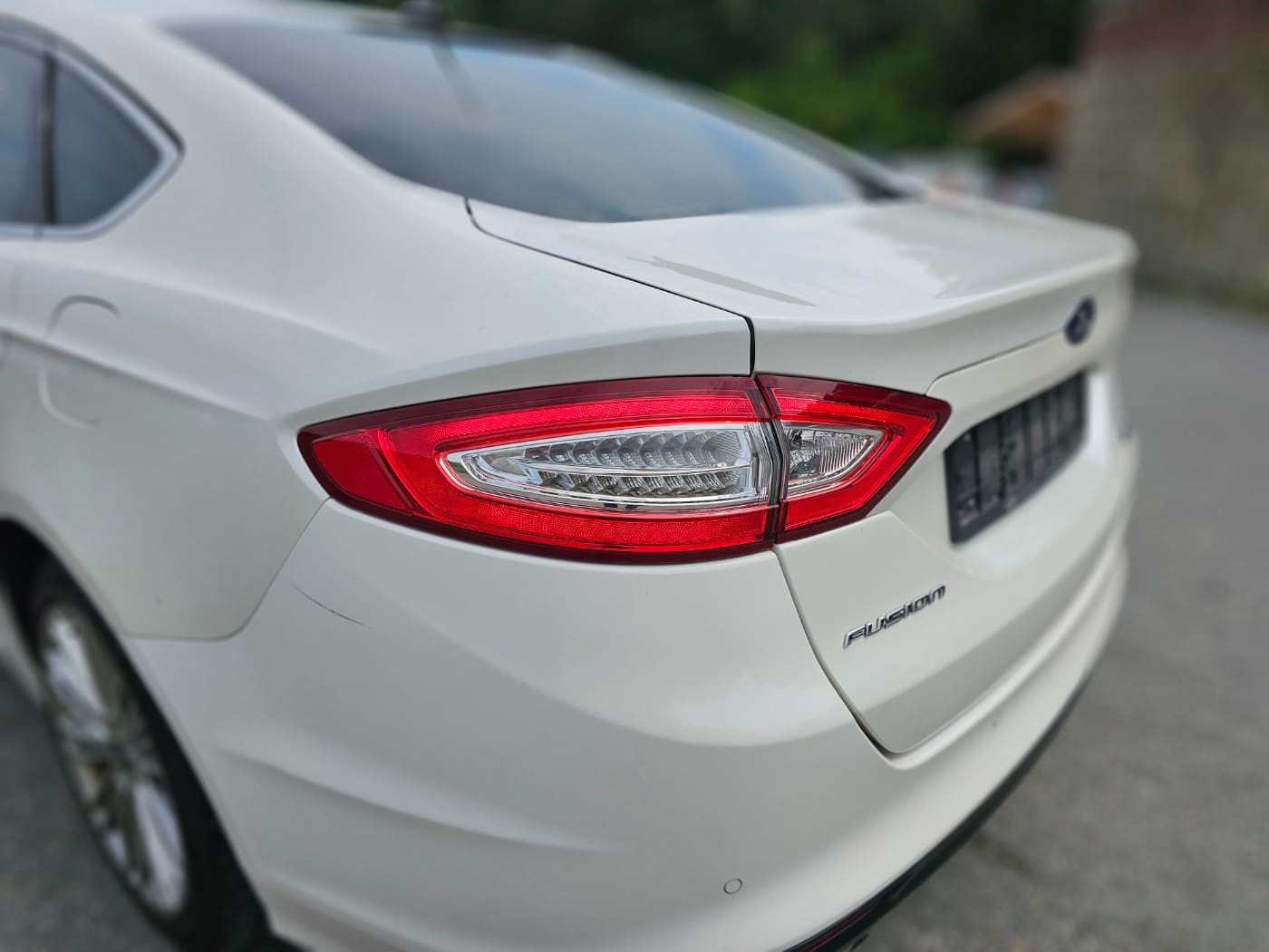 2015 Ford Fusion 2.0 SE (S/N: 155858) 12