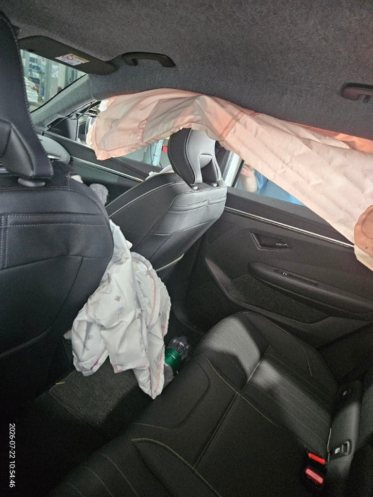 2026 Renault SCENIC E-TECH techno (282548) pre-producted 9