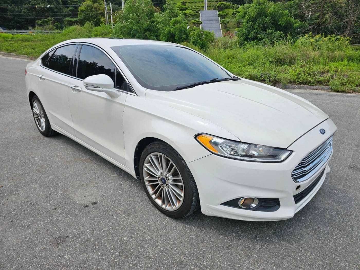 2015 Ford Fusion 2.0 SE (S/N: 155858) 4