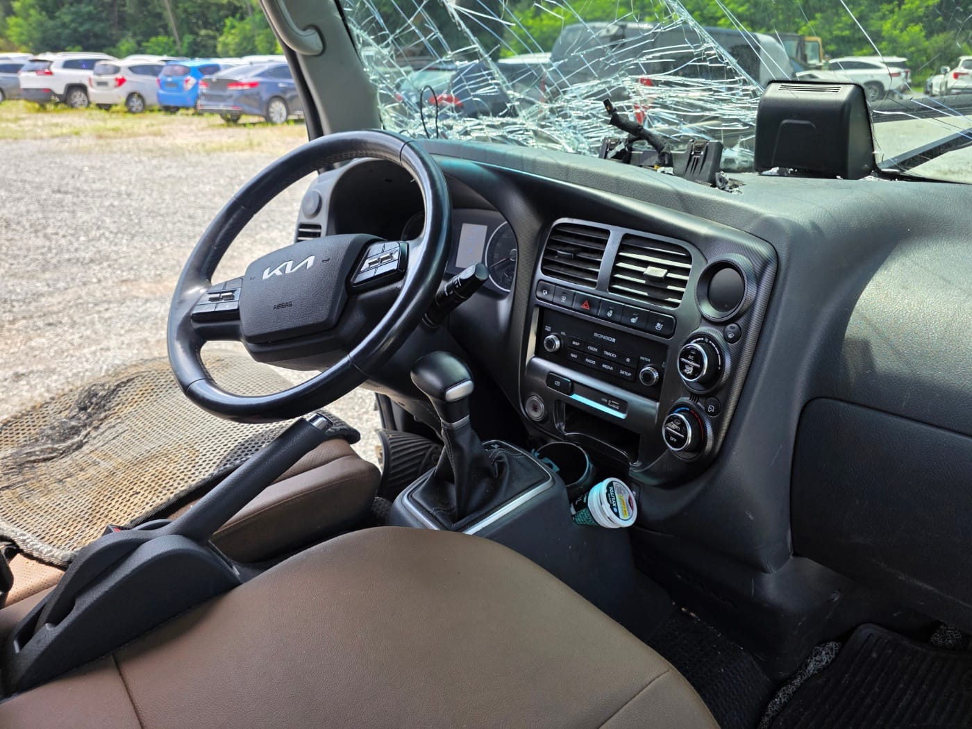 2024 Kia Bongo 3 (LPG 2.5 Turbo) King Cab 2WD (S/N: 756143) 29