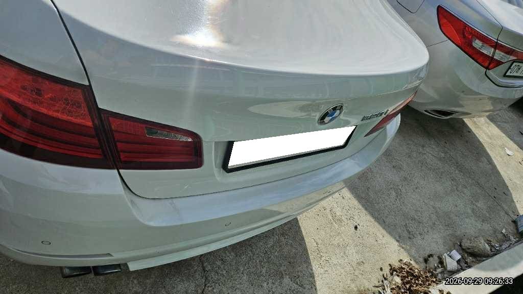 2013 BMW 5 Series (F10) 528i (W42990) pre-producted 6