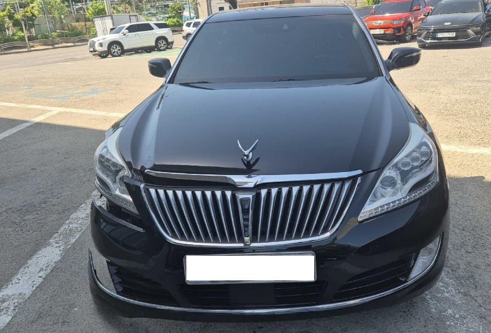 2015 Hyundai Equus VS500 (090613) pre-producted