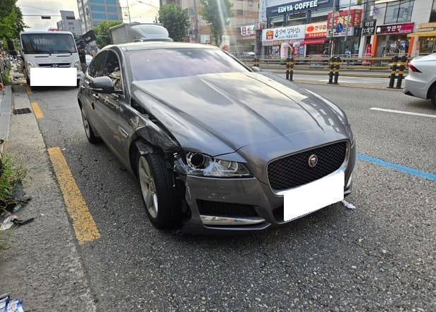 2018 Jaguar  XF (X260) (S/N: Y57919) [RB Auction]