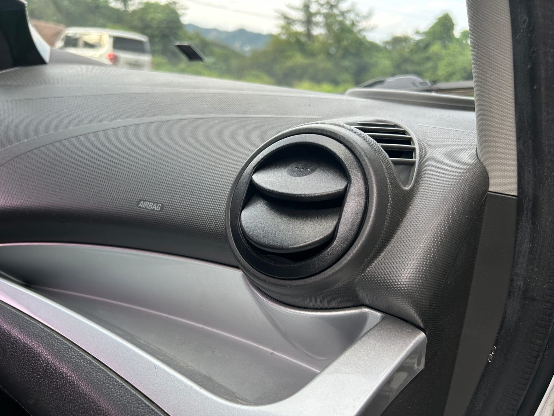 2014 Chevrolet Spark LT (S/N: 433930) 29