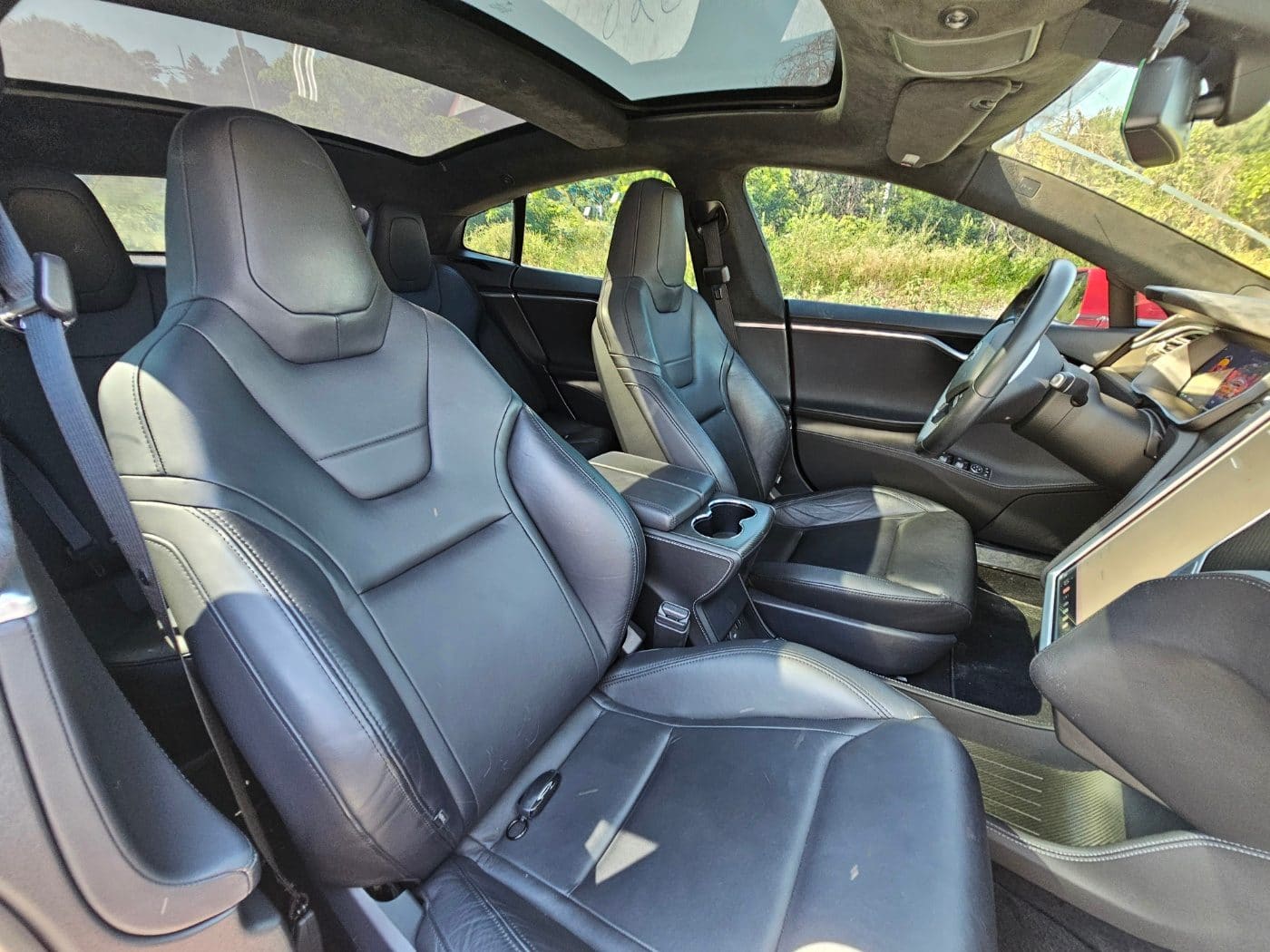2014 Tesla Model S Performance (S/N: P63705) 47
