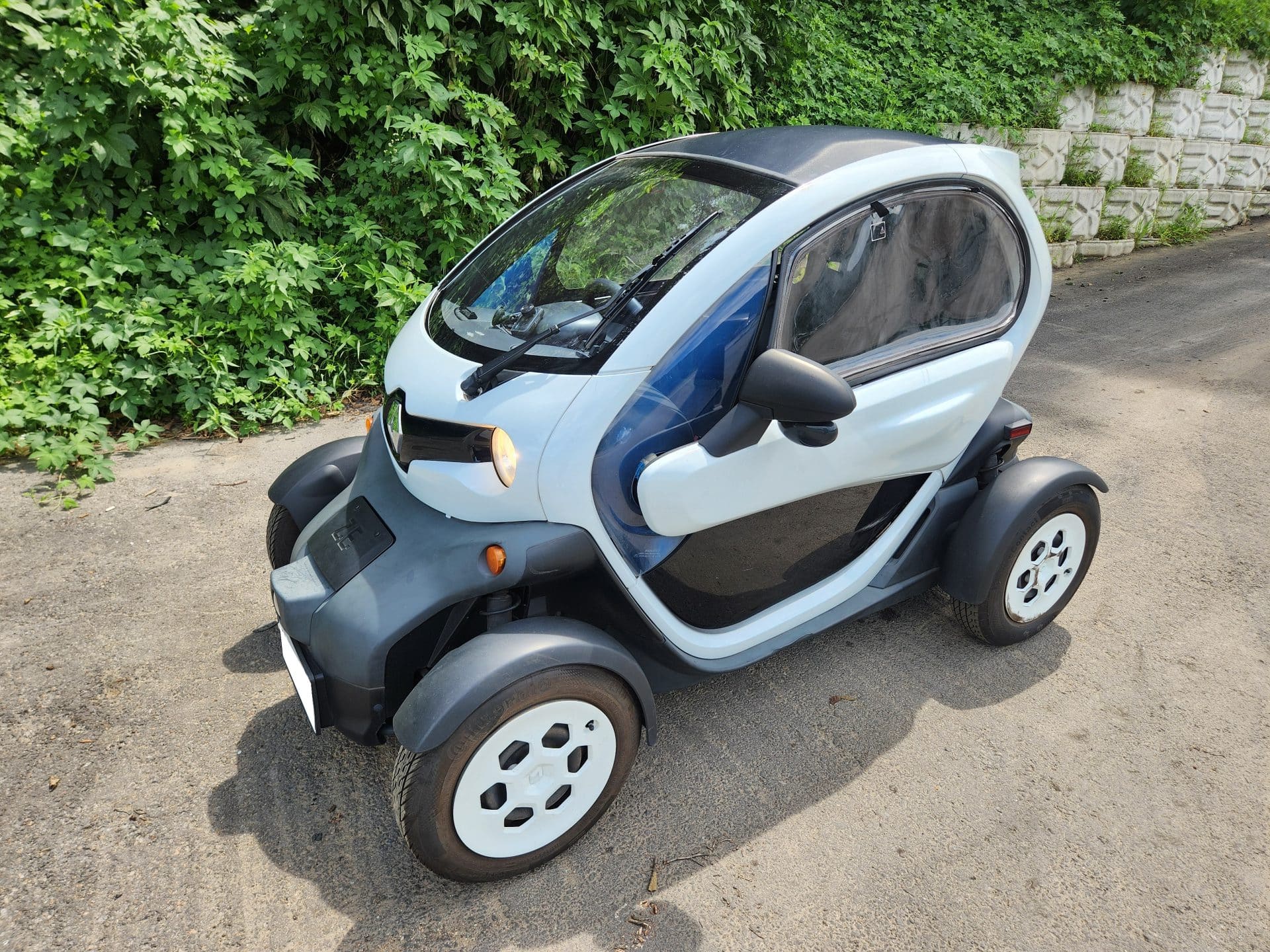 2020 Renault Twizy EV INTENS (S/N: 000908)