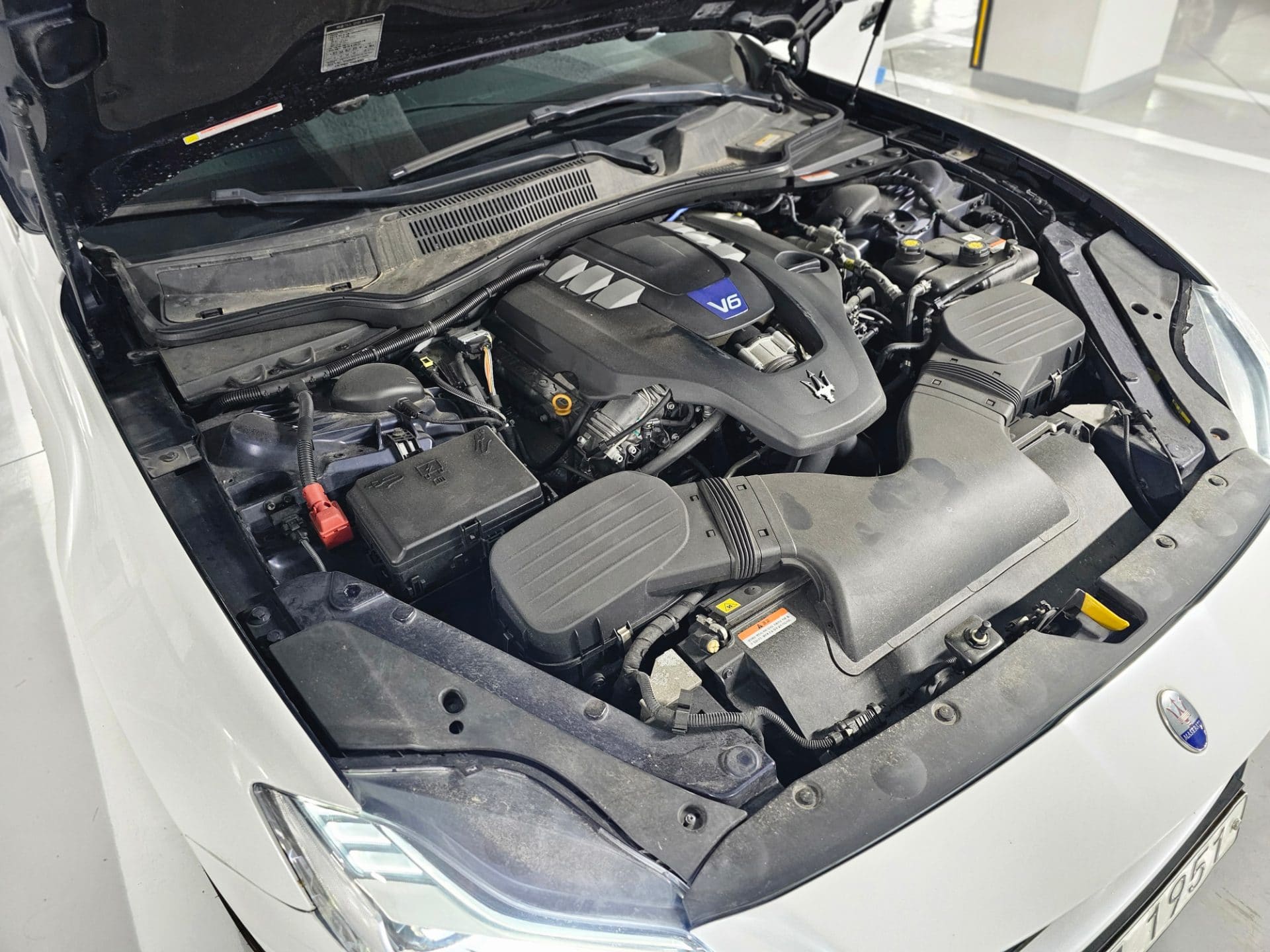 2018 Maserati Quattroporte S Q4 (S/N: 306262) 12