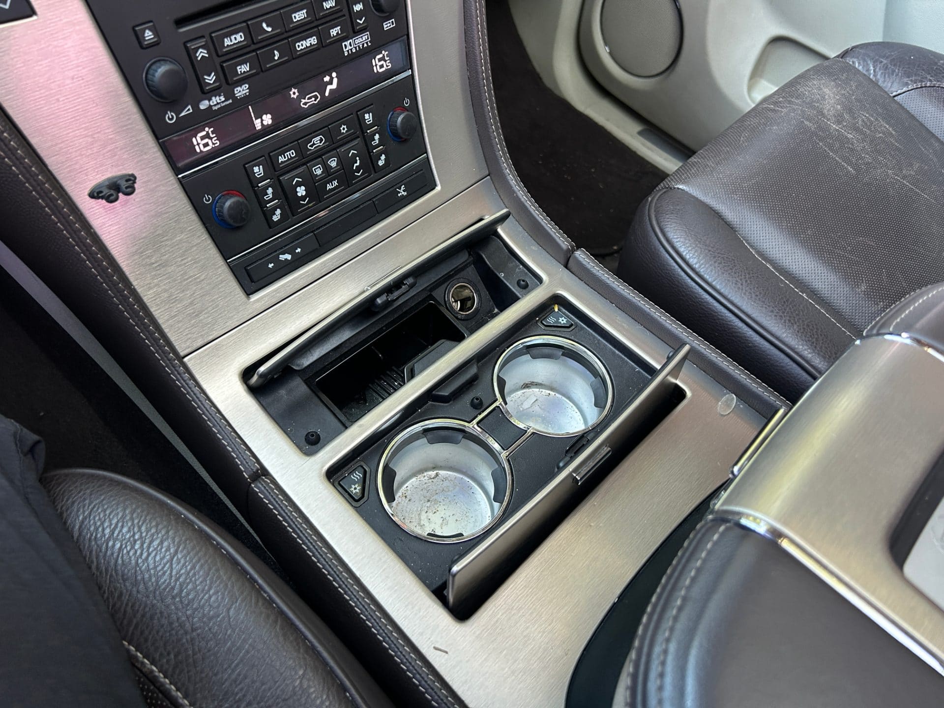 2011 Cadillac Escalade 6.2 (S/N: 281014) 63