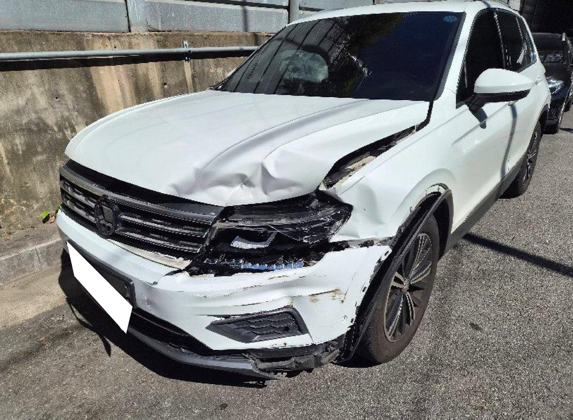 2020 Volkswagen  Tiguan (2nd Gen) 2.0 TDI (S/N: 869184) [RB Auction]