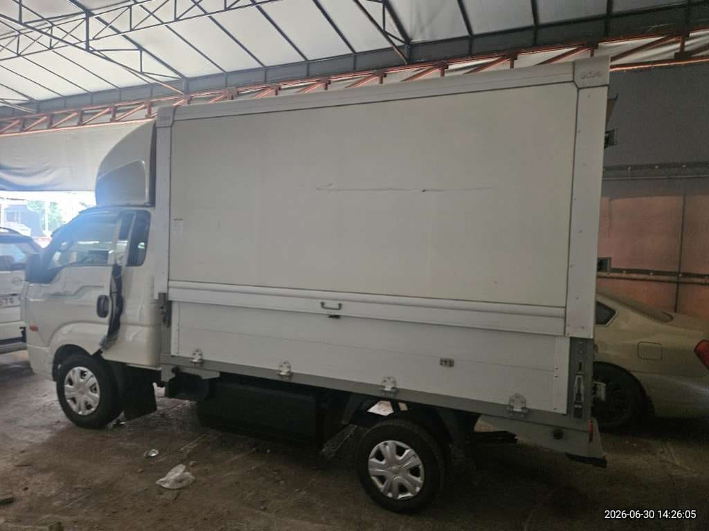 2023 Kia [Wing Body] Bongo 3 (EV) King Cab (039898) pre-producted 5