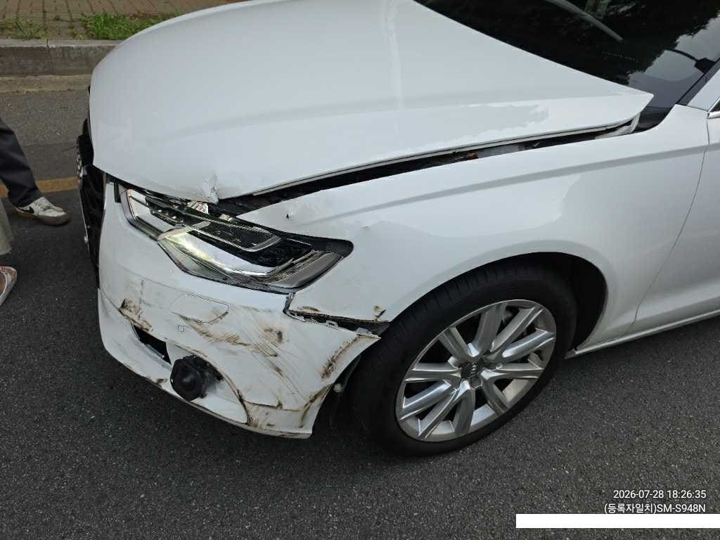 2014 Audi New A6 3.0 TFSI Quattro (089212) pre-producted 4