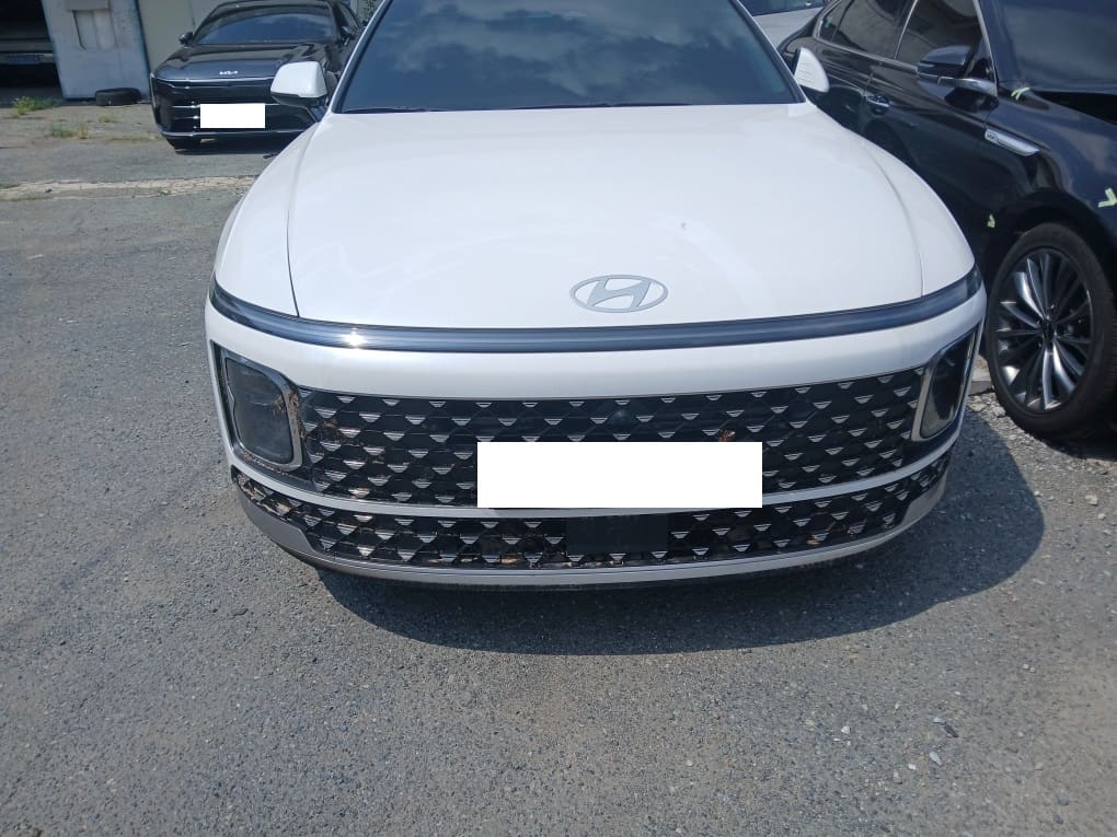 2026 Hyundai Grandeur (GN7) (S/N: 122443) [RB Auction]