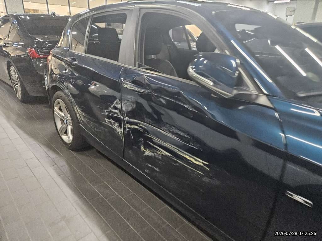 2014 BMW 1 Series Urban (V07233) pre-producted 2