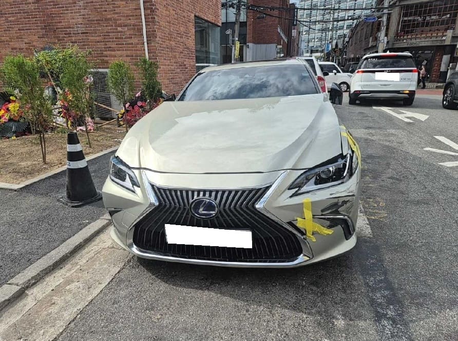 2019 Lexus ES300h (7th Gen) (S/N: 014331) [RB Auction]