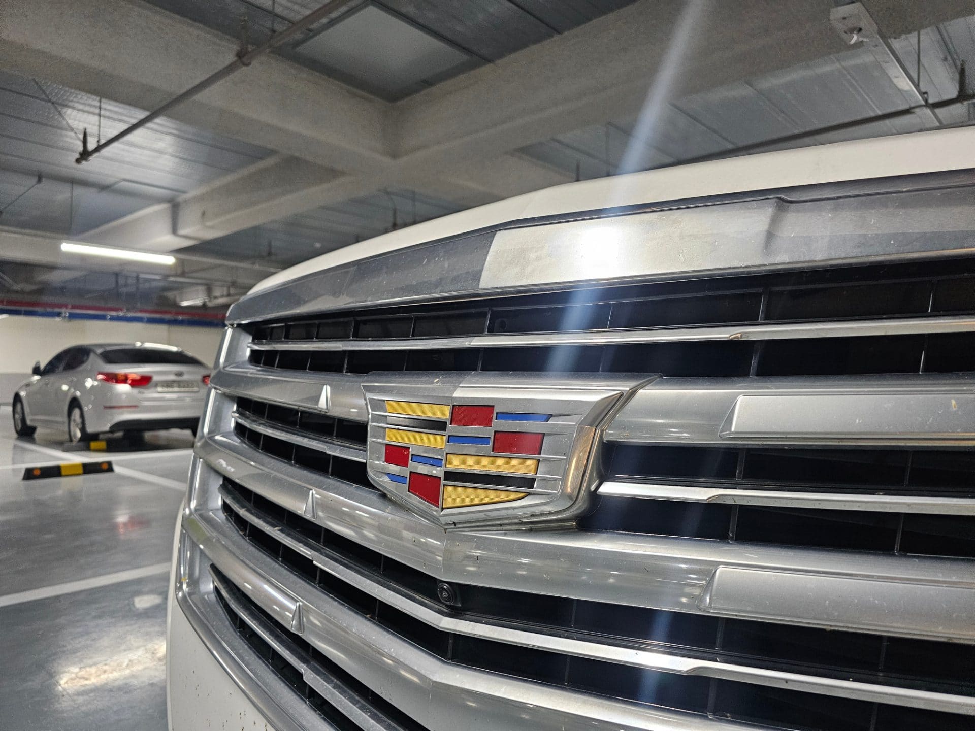 2017 Cadillac Escalade 6.2 V8 ESV (S/N: 120954) 8