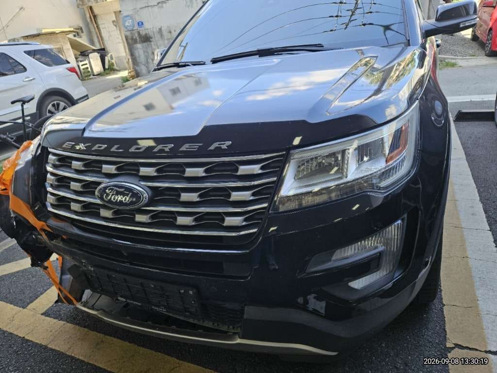 2017 Ford Explorer 2.3 EcoBoost Limited 4WD (D32107) pre-producted 1