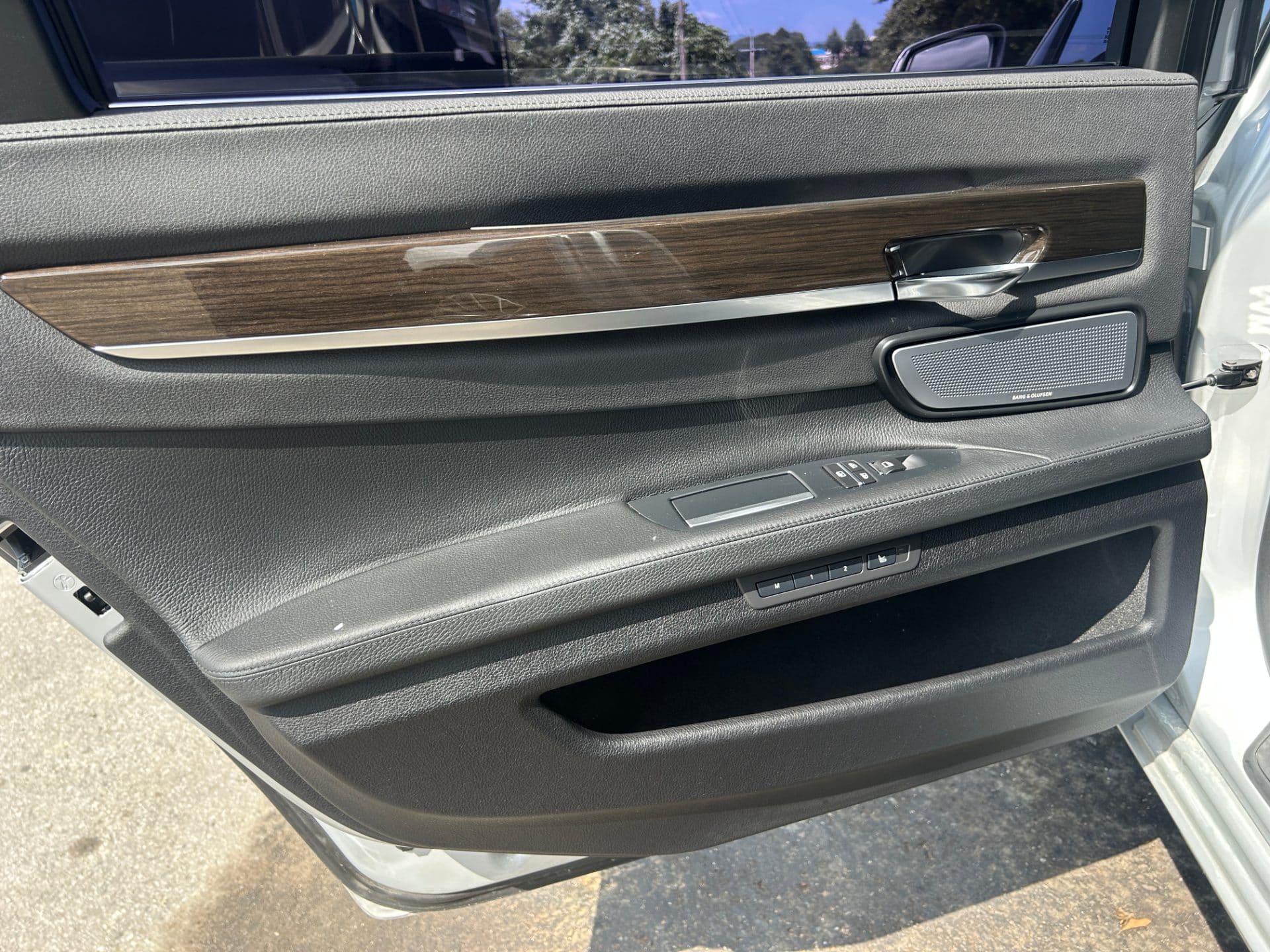 2014 BMW 7 Series (F01) 750 Li xDrive (S/N: 185185) 23