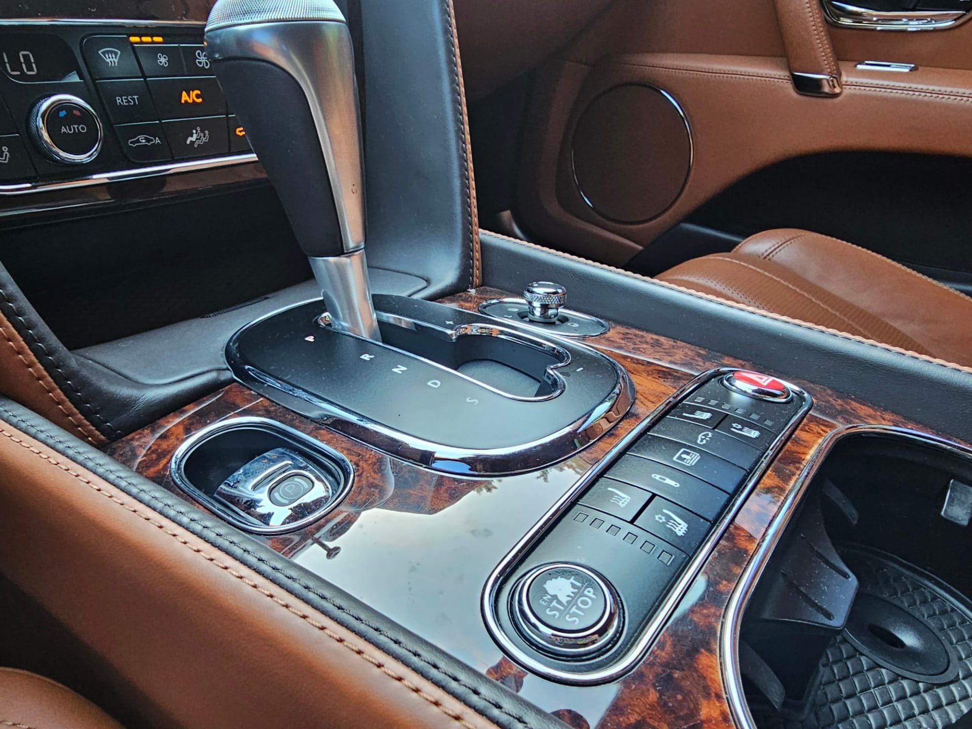 2016 Bentley Flying Spur 6.0 (S/N: 057561) 37