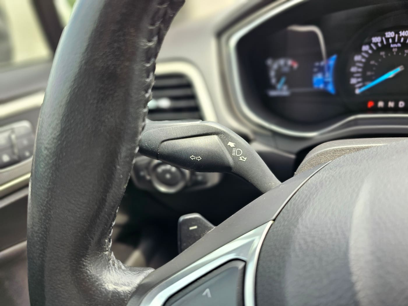 2015 Ford Fusion 2.0 SE (S/N: 155858) 42