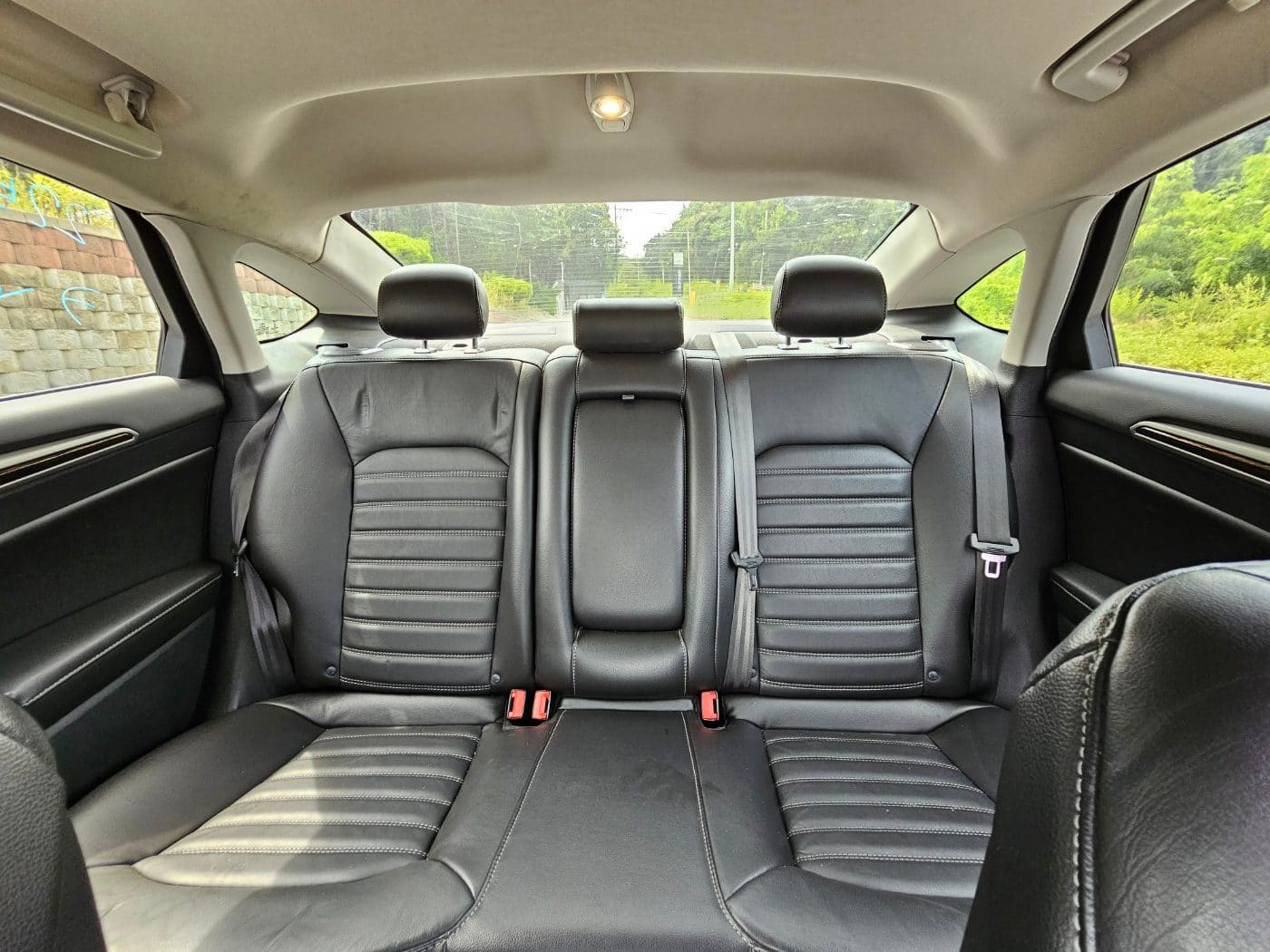 2015 Ford Fusion 2.0 SE (S/N: 155858) 33