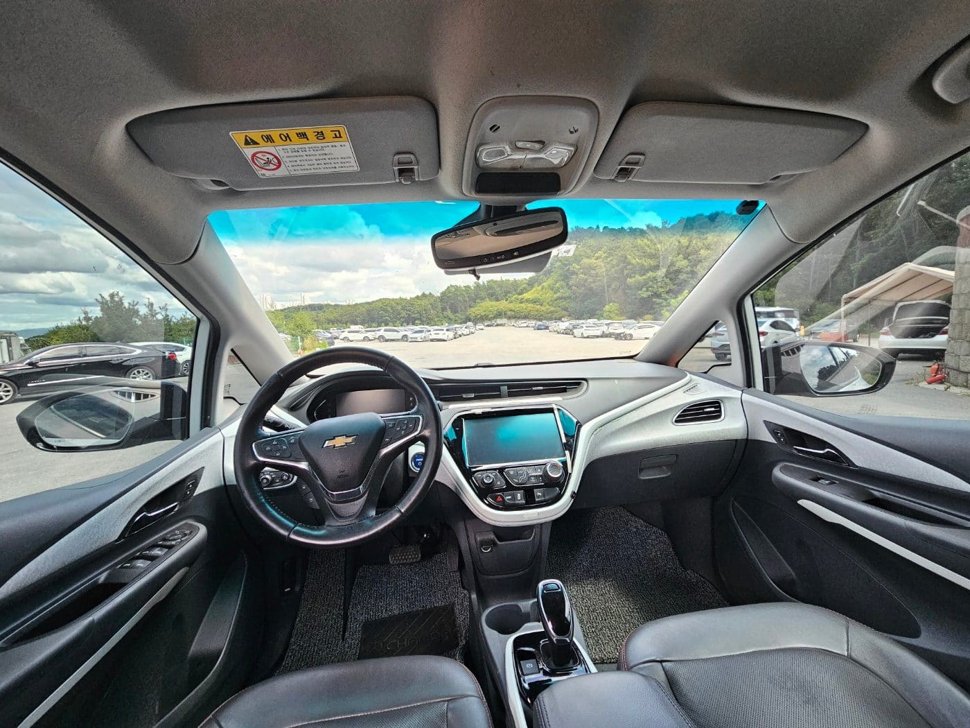 2019 Chevrolet Bolt EV LT Deluxe (S/N: 127266) 28