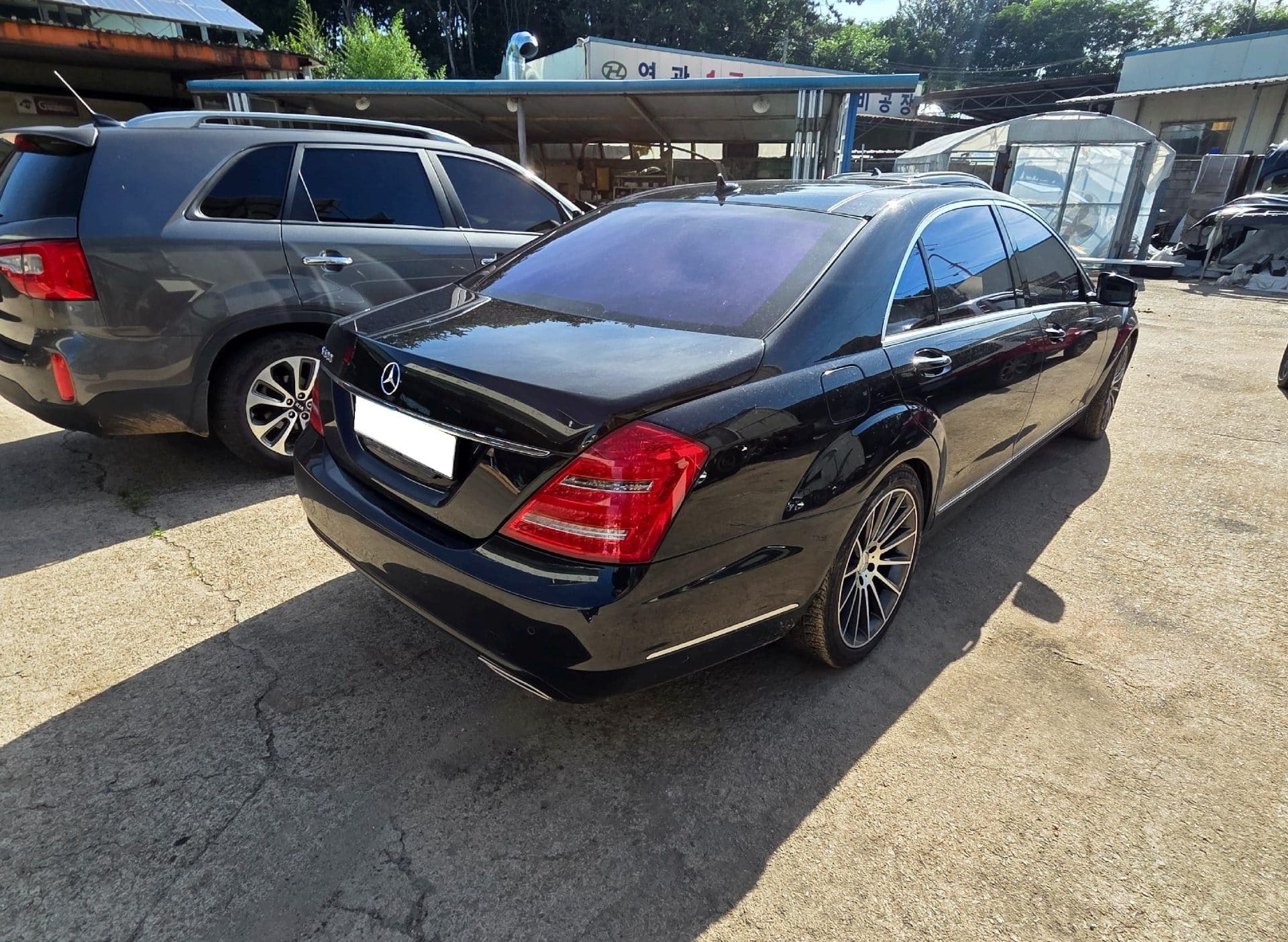 2011 Benz S-Class - W221 S500L (379538) pre-producted 3