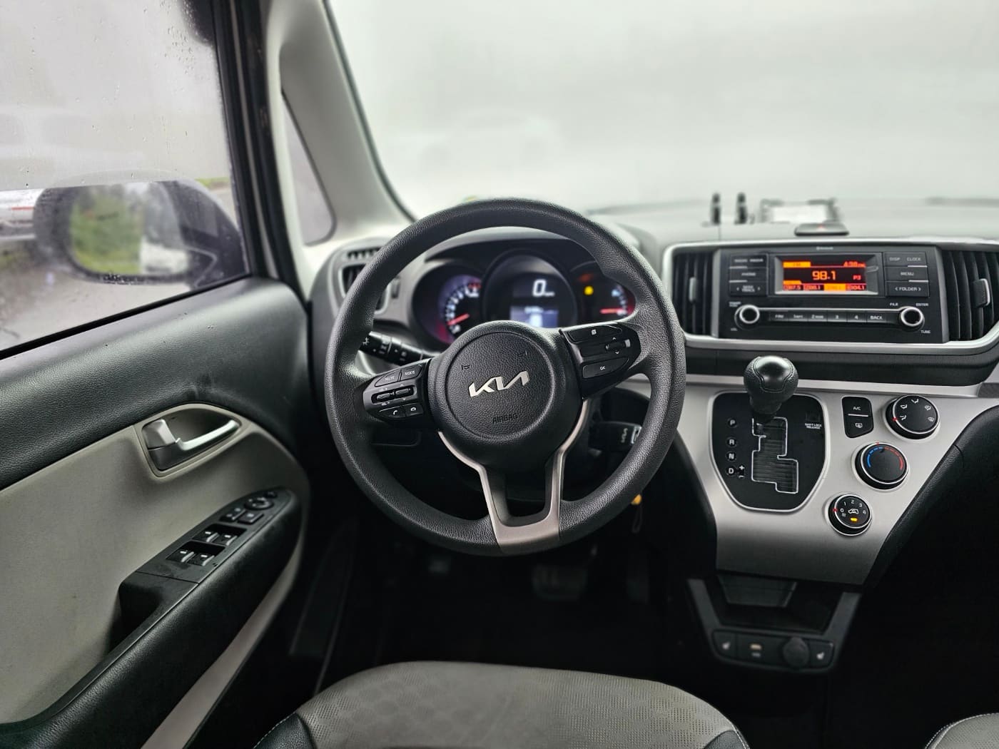 2022 Kia The New Ray van (S/N: 320163) 28