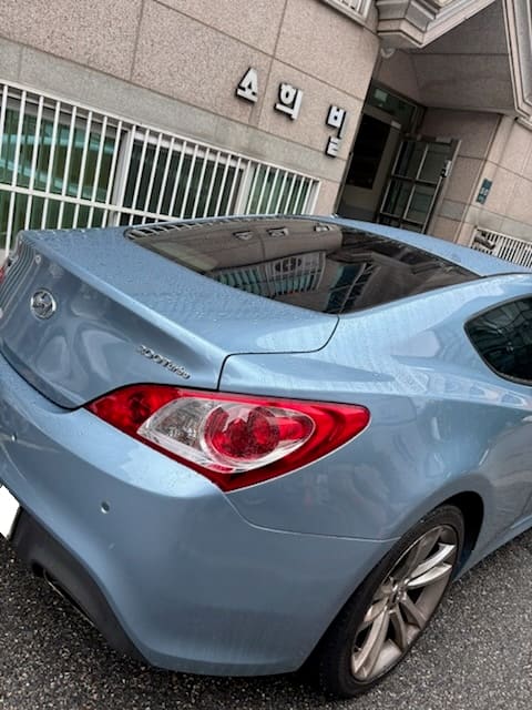 2009 Genesis Coupe 200 Turbo (008240) pre-producted 4