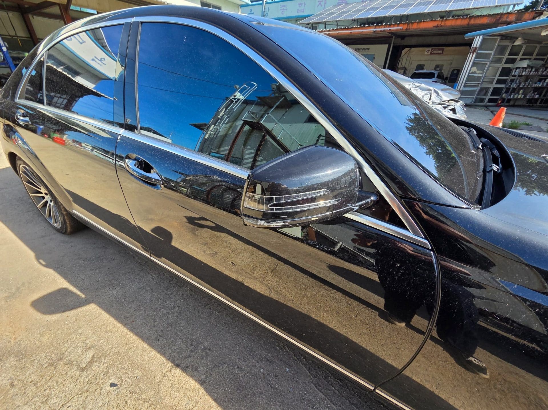 2011 Benz S-Class - W221 S500L (379538) pre-producted 4