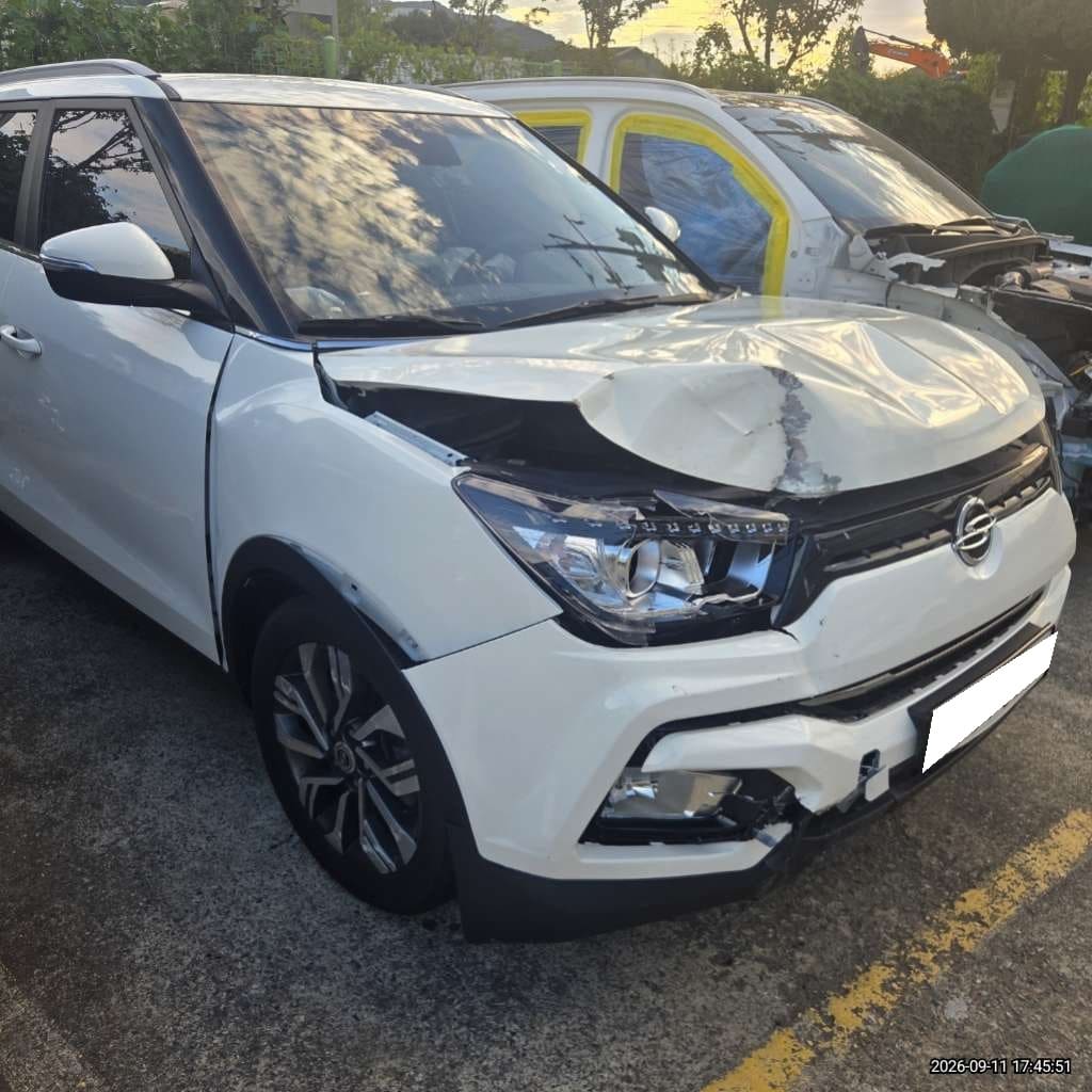 2018 KGM 2018 Tivoli Armour 2WD Diesel (253218) pre-producted 1