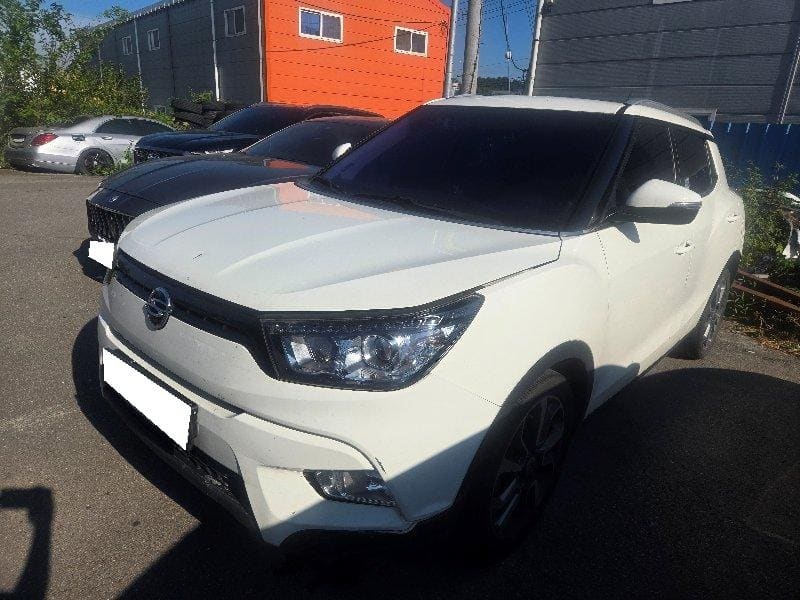 2016 KGM Tivoli Gasoline 2WD 1.6 VX (067696) pre-producted 1