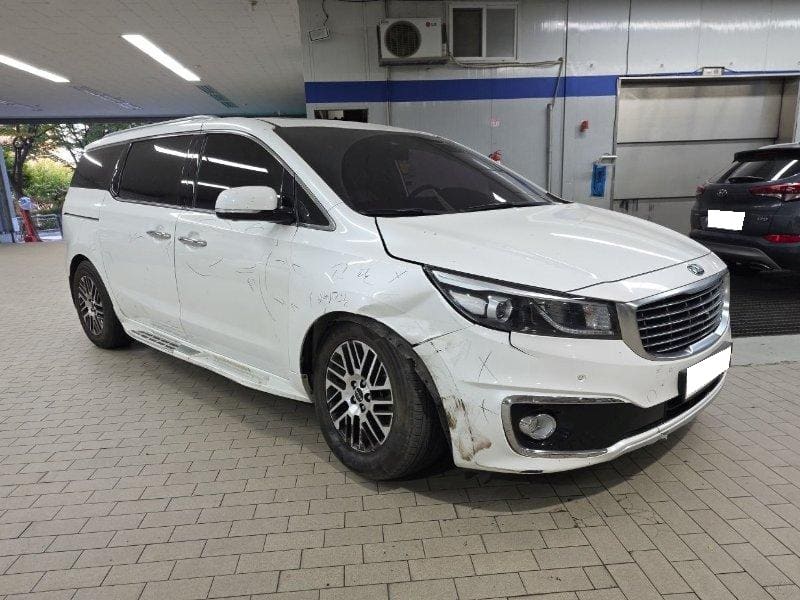 2018 Kia All-New Carnival Diesel (353600) pre-producted 3