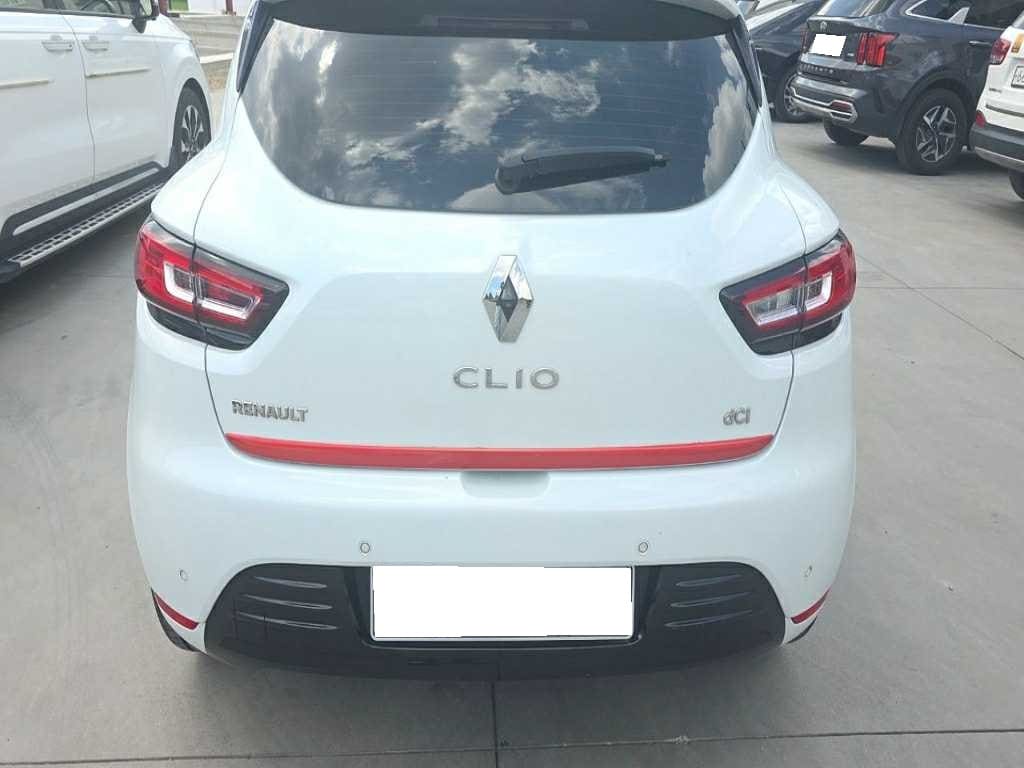 2018 Renault Clio 1.5 Intens (445762) pre-producted 2