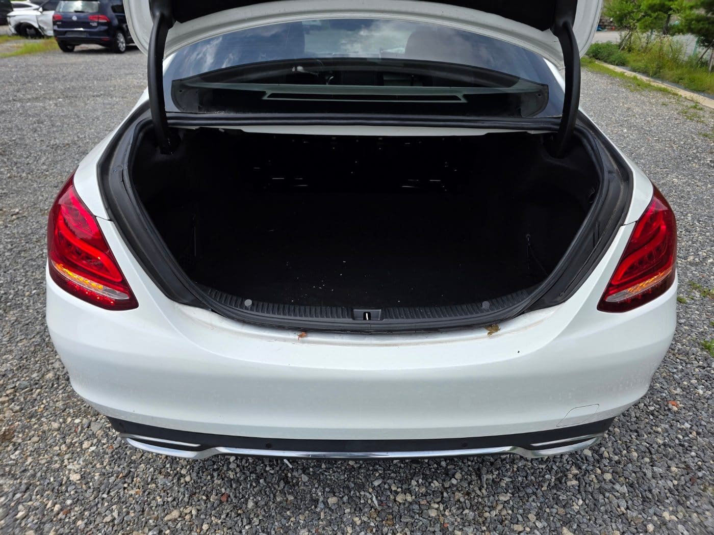 2016 Benz C-Class W205 C220 d (S/N: 228102) 13