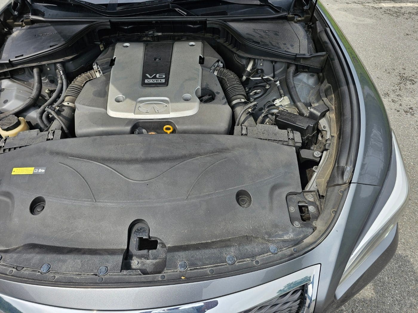 2016 Infiniti Q70 3.7 (S/N: 580214) 23